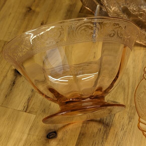 Vintage Delicate Dainty Feminine Floral Pink Depression Glass 4 Piece Craft Twee - Picture 10 of 16